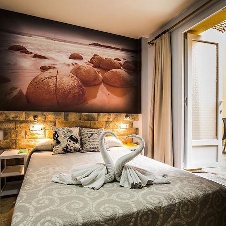 Hostal Escala Luna Salamanca Ngoại thất bức ảnh