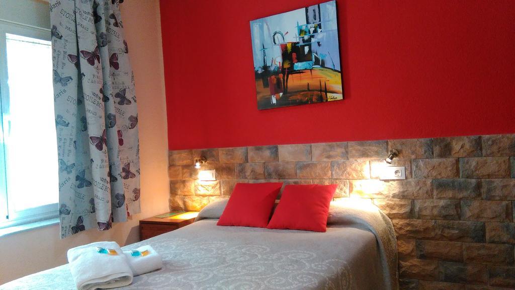 Hostal Escala Luna Salamanca Ngoại thất bức ảnh