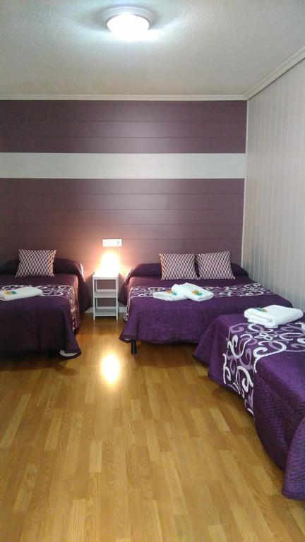 Hostal Escala Luna Salamanca Ngoại thất bức ảnh