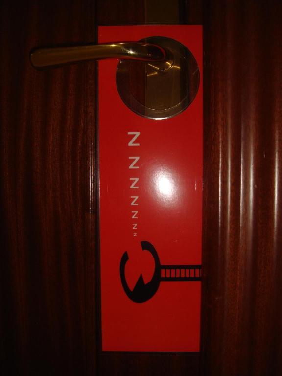 Hostal Escala Luna Salamanca Ngoại thất bức ảnh