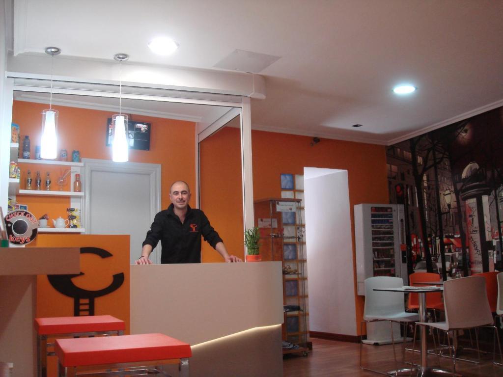 Hostal Escala Luna Salamanca Ngoại thất bức ảnh
