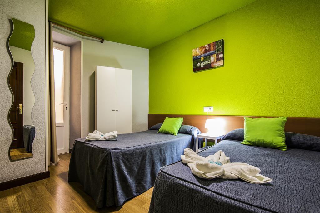 Hostal Escala Luna Salamanca Ngoại thất bức ảnh