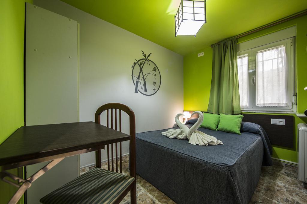 Hostal Escala Luna Salamanca Ngoại thất bức ảnh