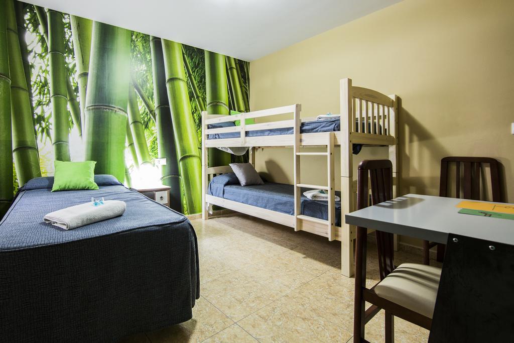 Hostal Escala Luna Salamanca Ngoại thất bức ảnh