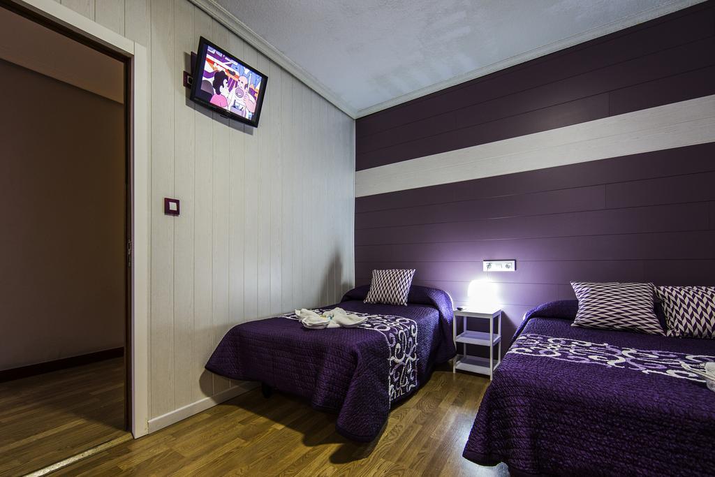 Hostal Escala Luna Salamanca Ngoại thất bức ảnh