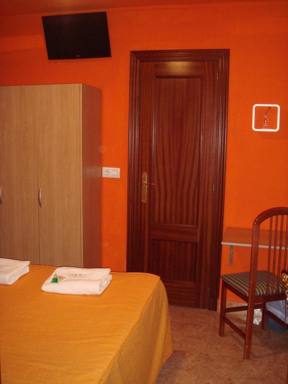 Hostal Escala Luna Salamanca Ngoại thất bức ảnh