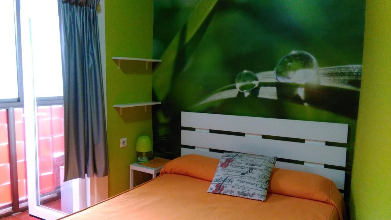 Hostal Escala Luna Salamanca Ngoại thất bức ảnh
